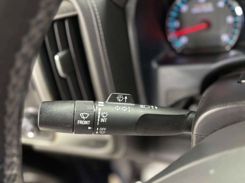 Used 2018 Chevrolet Silverado 1500 LTZ Z71 image 30