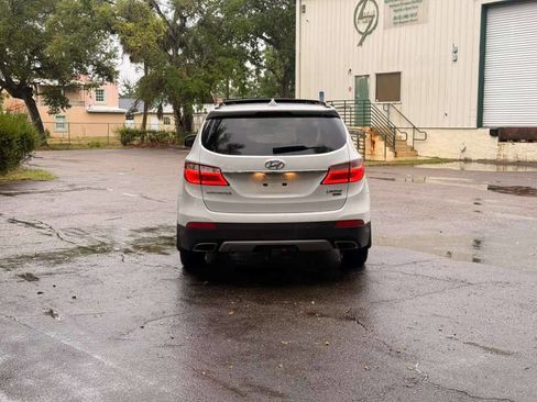 Used 2015 Hyundai Santa Fe Limited w/ Option Group 04 FWD image 6