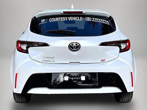 Used 2025 Toyota Corolla SE image 6