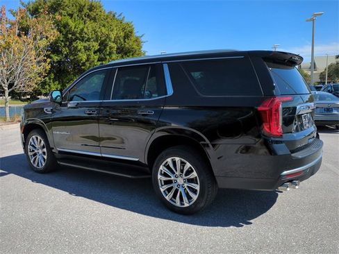 Used 2023 GMC Yukon Denali image 6