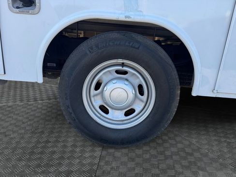 Used 2023 Ford F250 XL image 17