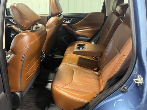 Used 2019 Subaru Forester Touring AWD/4WD image 19