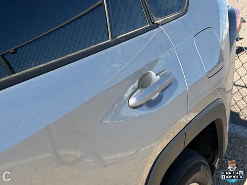 Used 2023 Toyota RAV4 XLE FWD image 15