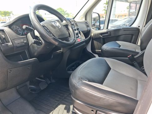 Used 2017 RAM ProMaster 2500 FWD image 8