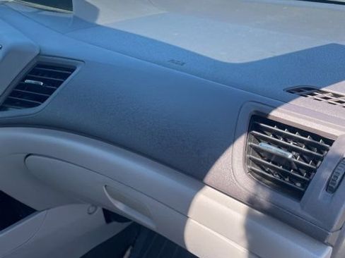 Used 2012 Honda Civic EX-L image 29