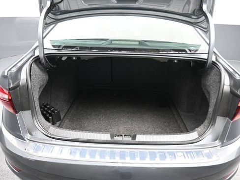 Used 2019 Volkswagen Jetta S FWD image 40