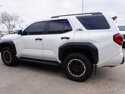 Used 2025 Toyota 4Runner TRD Sport Premium image 4