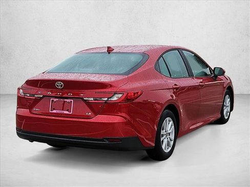 Used 2026 Toyota Camry LE FWD image 5