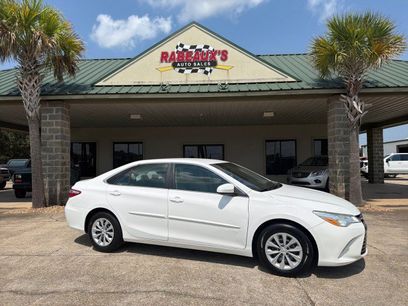 Used 2015 Toyota Camry LE