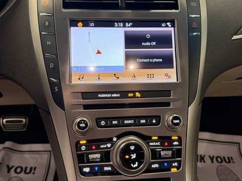 Used 2019 Lincoln MKZ Reserve w/ Reserve Plus Package AWD/4WD image 41