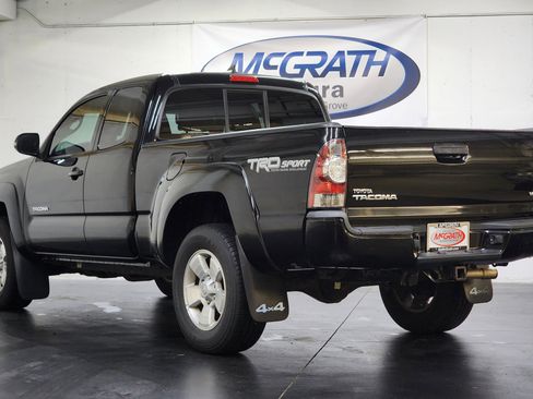 Used 2014 Toyota Tacoma 4x4 Access Cab V6 image 8