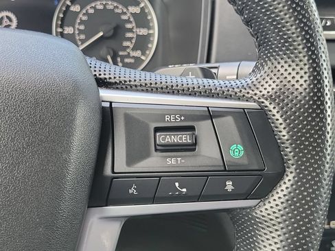 Used 2024 Mitsubishi Outlander SE Black Edition AWD/4WD image 36