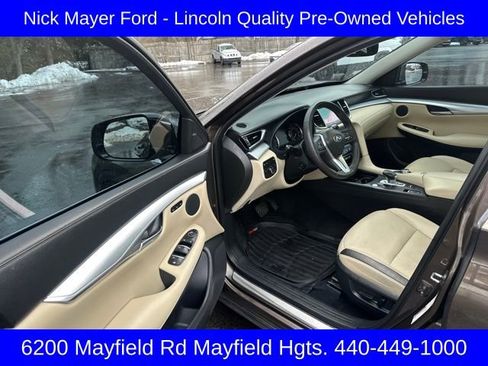 Used 2019 INFINITI QX50 Essential w/ Premium Heat Package image 23