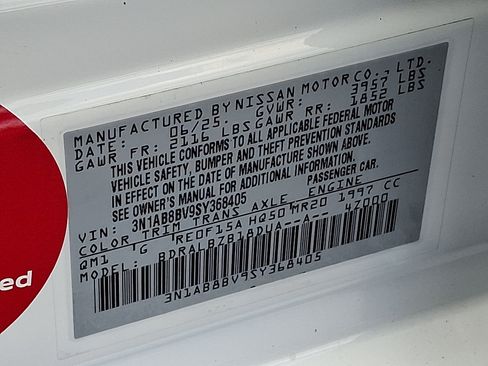 Used 2025 Nissan Sentra S FWD image 27