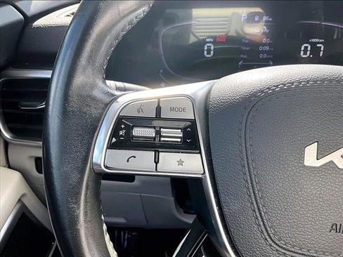 Used 2023 Kia Telluride S image 19