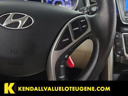 Used 2013 Hyundai Elantra GT FWD image 14