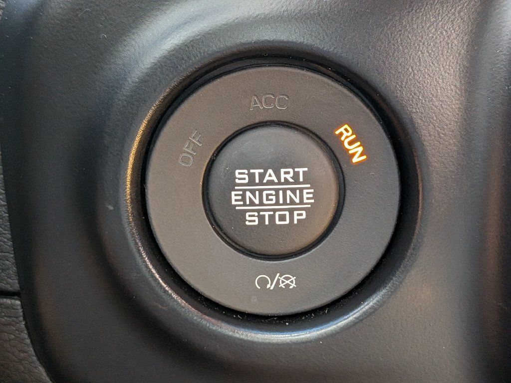 Used 2021 Jeep Wrangler Unlimited Rubicon 4xe w/ Cold Weather Group AWD/4WD image 29