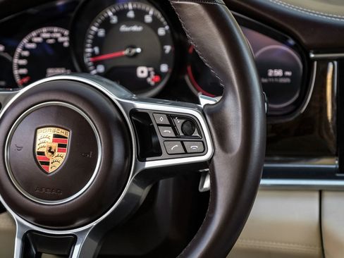 Used 2018 Porsche Panamera Turbo image 23