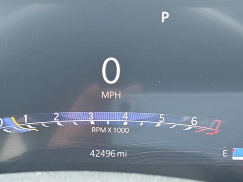 Used 2022 Jeep Grand Cherokee Altitude AWD/4WD image 26