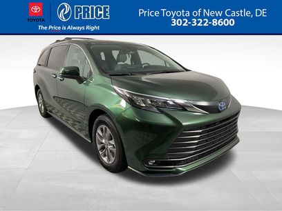 Used 2025 Toyota Sienna XLE