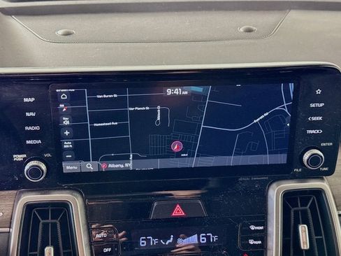 Certified 2022 Kia Sorento S image 13