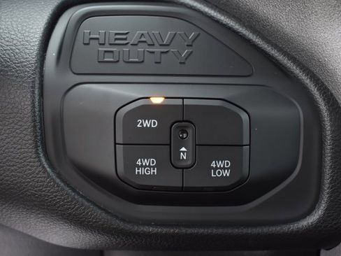 New 2025 RAM 2500 Tradesman image 25