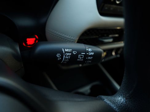 Certified 2024 Honda HR-V LX image 24