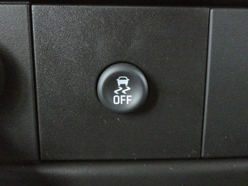 New 2025 GMC Savana 3500 Work Van w/ Power Convenience Package image 16