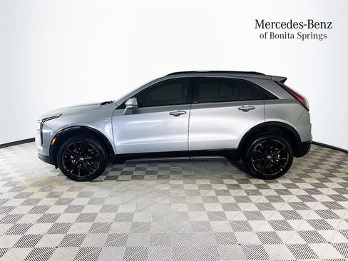 Used 2025 Cadillac XT4 Sport w/ LPO, Onyx Lite Package AWD/4WD image 4