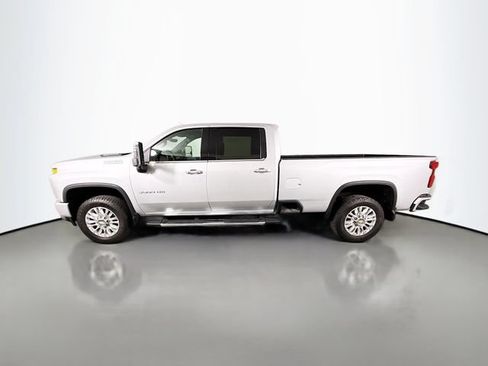 Used 2022 Chevrolet Silverado 3500 High Country w/ Z71 Off-Road Package AWD/4WD image 4