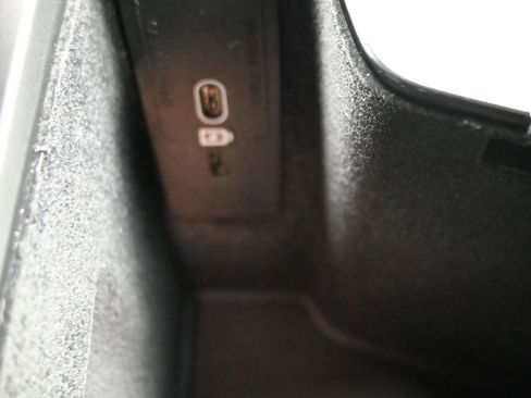 Used 2024 Volvo XC60 B5 Plus w/ Protection Package Premier image 13