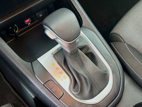 Used 2024 Kia Forte LXS image 23