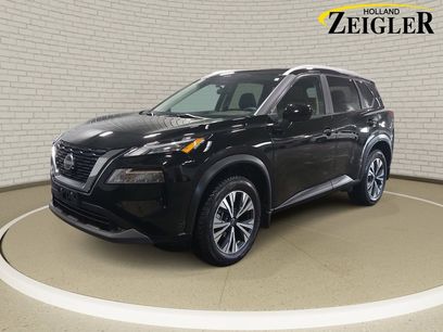 Used 2023 Nissan Rogue SV w/ SV Premium B Package