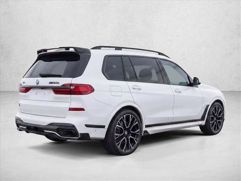 Used 2021 BMW X7 xDrive40i w/ M Sport Package AWD/4WD image 7