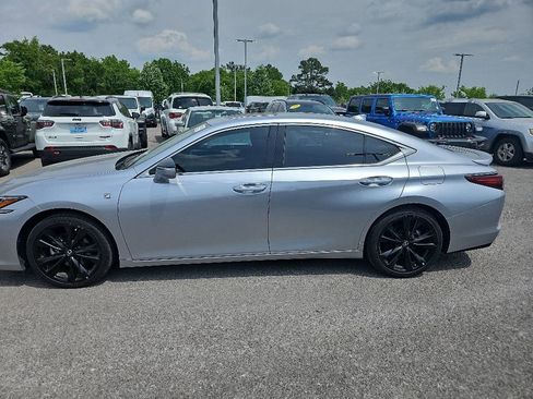 Used 2023 Lexus ES 350 F Sport FWD image 4