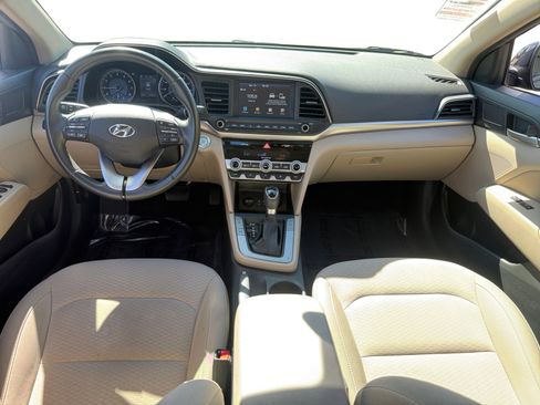 Used 2020 Hyundai Elantra Value Edition FWD image 10