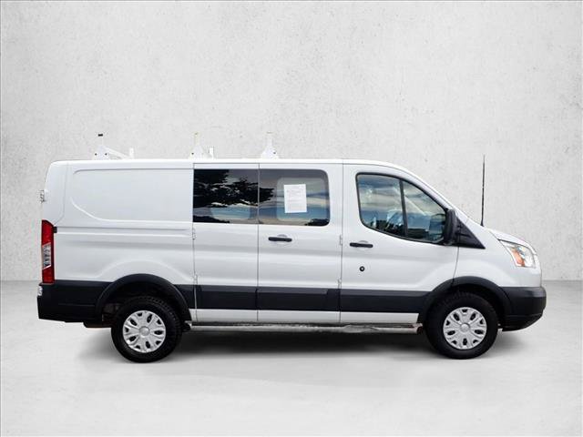 Used 2017 Ford Transit 250 130 Low Roof w/ Exterior Upgrade Package RWD image 5