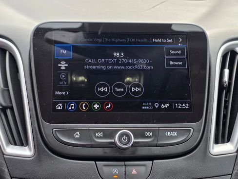 Used 2025 Chevrolet Malibu LT image 22