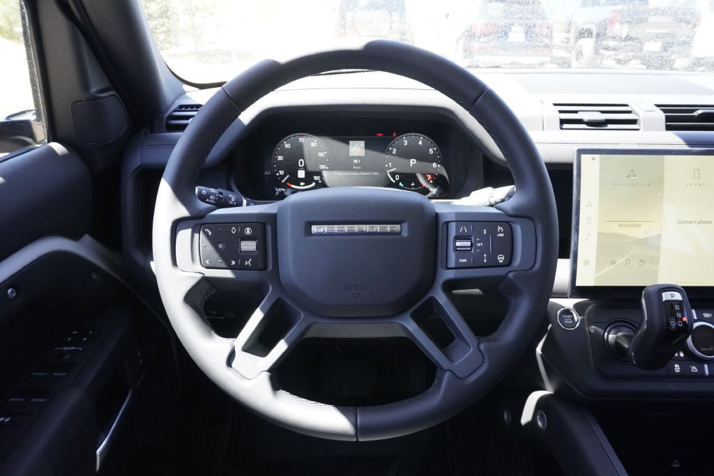 New 2026 Land Rover Defender 110 X-Dynamic SE AWD/4WD image 10