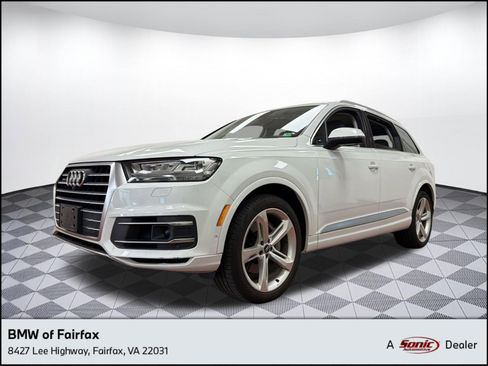 Used 2019 Audi Q7 3.0T Prestige image 1