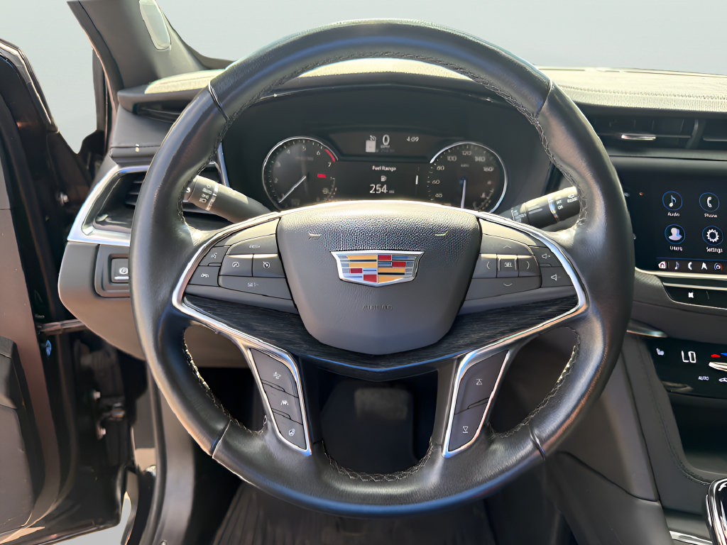 Used 2023 Cadillac XT5 Premium Luxury AWD/4WD image 21