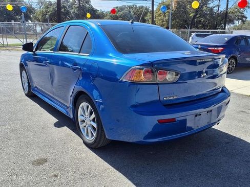 Used 2016 Mitsubishi Lancer ES image 5
