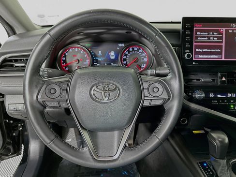 Used 2022 Toyota Camry XSE image 15
