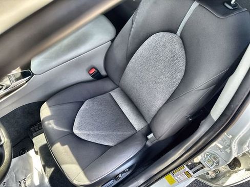 Used 2023 Toyota Camry LE image 20