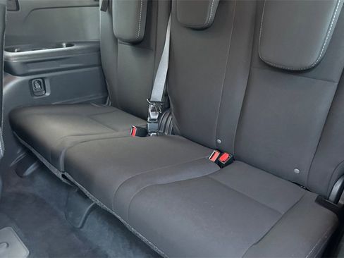 Certified 2024 Subaru Ascent Premium w/ Convenience Package image 20