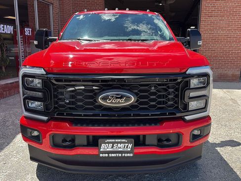 New 2026 Ford F350 Lariat w/ Black Appearance Package AWD/4WD image 27