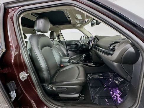 Used 2016 MINI Cooper Clubman FWD image 28