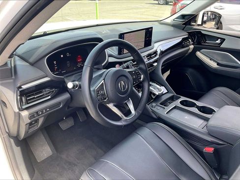 Used 2025 Acura MDX FWD w/ Technology Package image 16