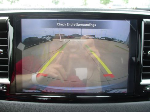 New 2026 Chrysler Voyager LX FWD image 24