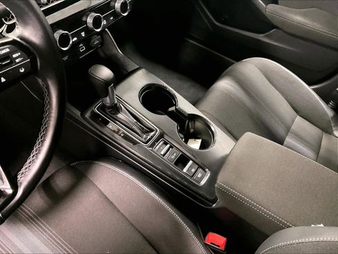 Used 2024 Honda Civic Sport image 20